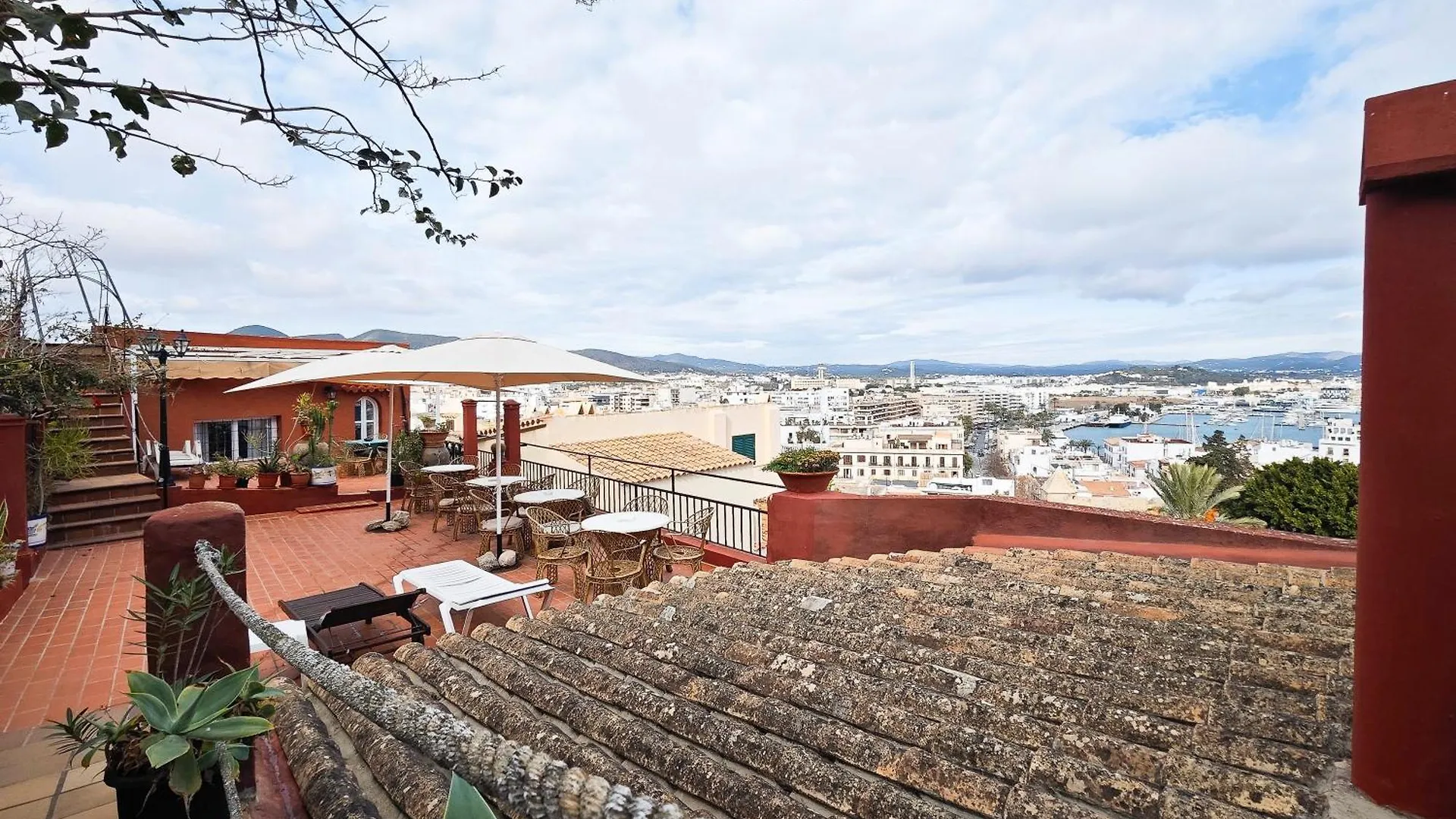 Apartment Navila Pasillo Superior Ibiza Town Spain